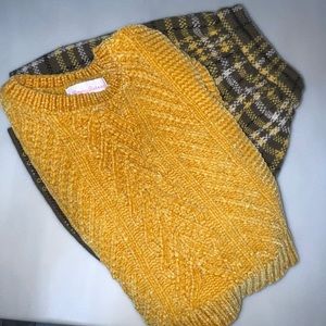 Tommy Bahama 2 Pc sweater set